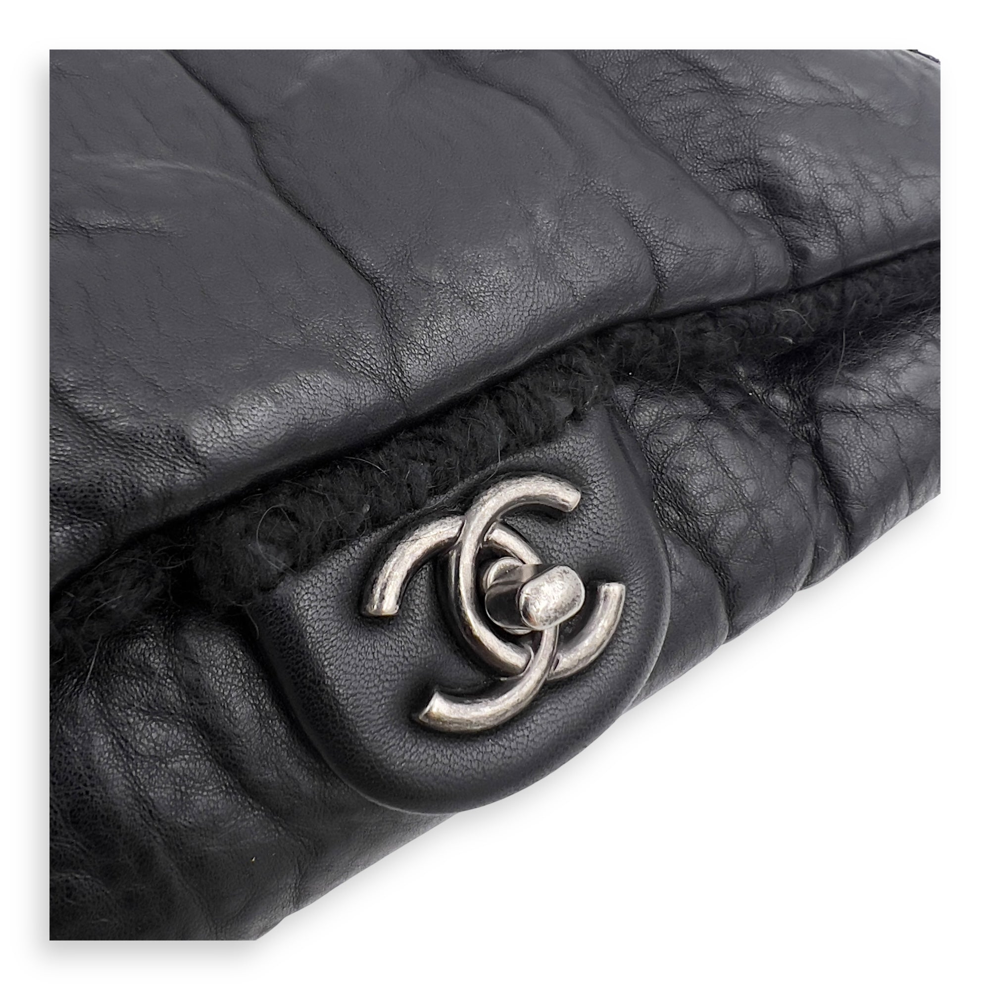 Chanel Paris Edinburgh Chic Knit Shoulder Bag Black in Calfskin, Silver hardware_9
