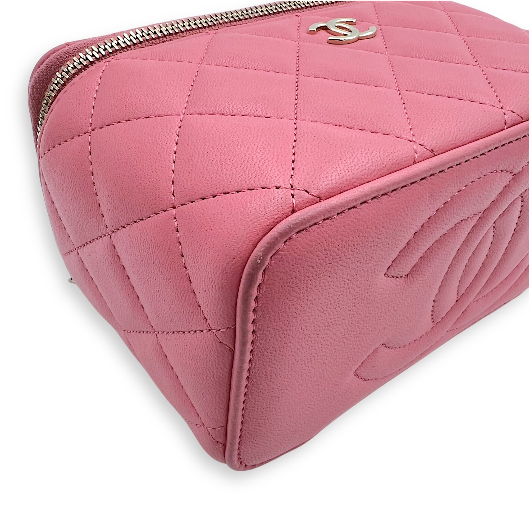 Chanel Vanity Top Handle Bag Pink in Lambskin, Gold hardware_7