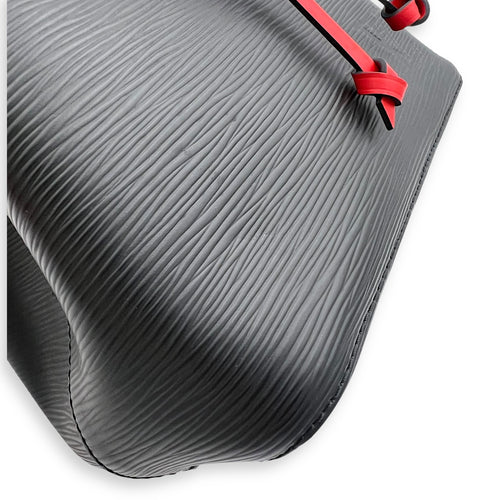 Louis Vuitton NeoNoe Shoulder Bag BB Black in Epi Leather, Silver hardware_7