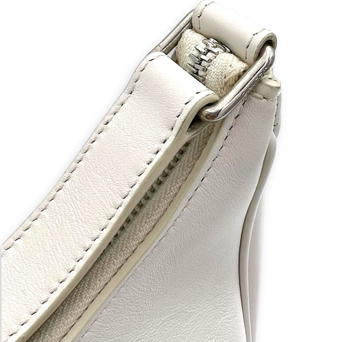 Celine Ava Shoulder Bag White in Calfskin, Silver hardware_7