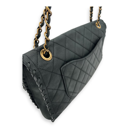 Chanel Happy Stitch CC Black Shoulder Bag in Suede Leather, Gold hardware_7