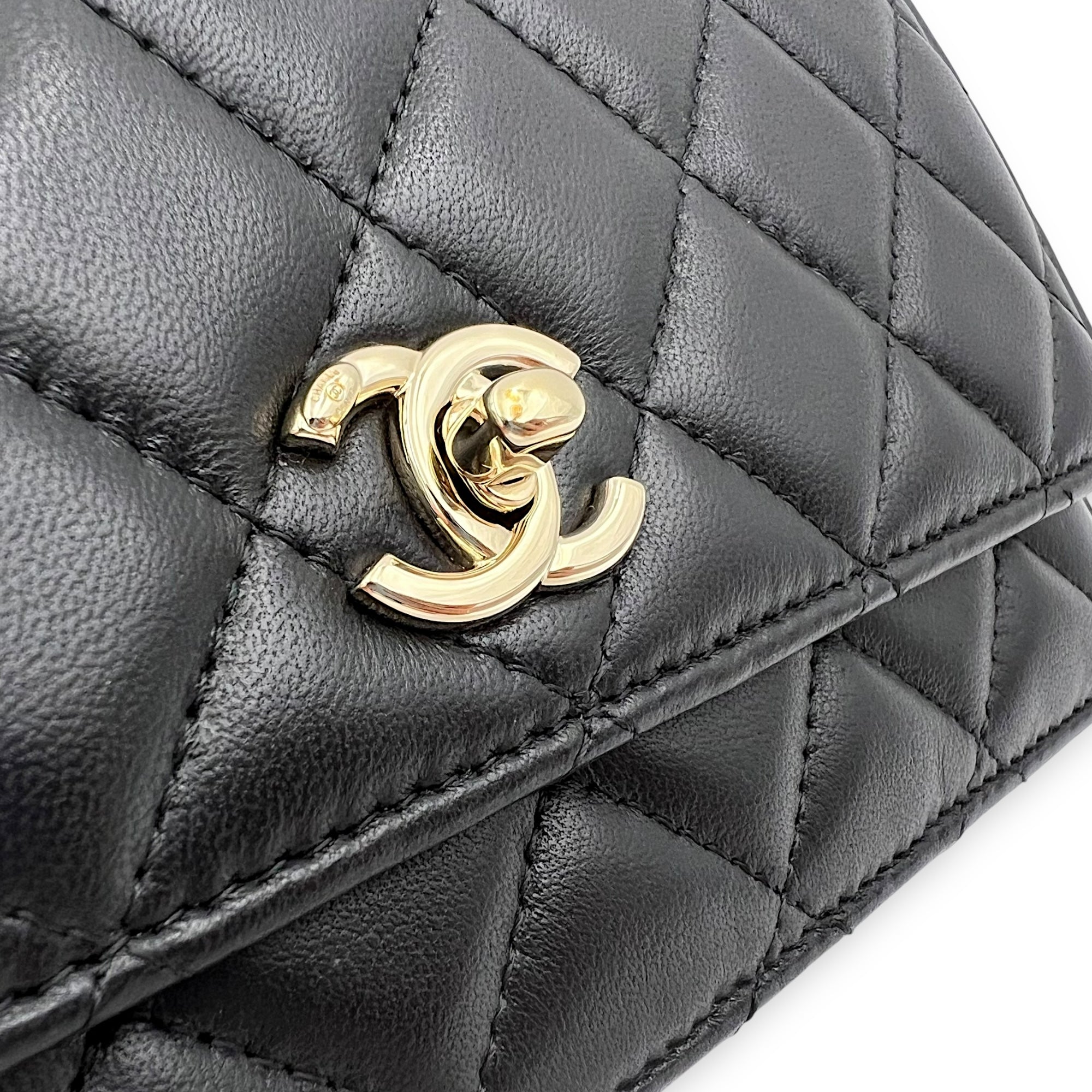 Chanel CC Pearl Crush Checkered Black Wallet On Chain in Lambskin, Light Gold hardware_7