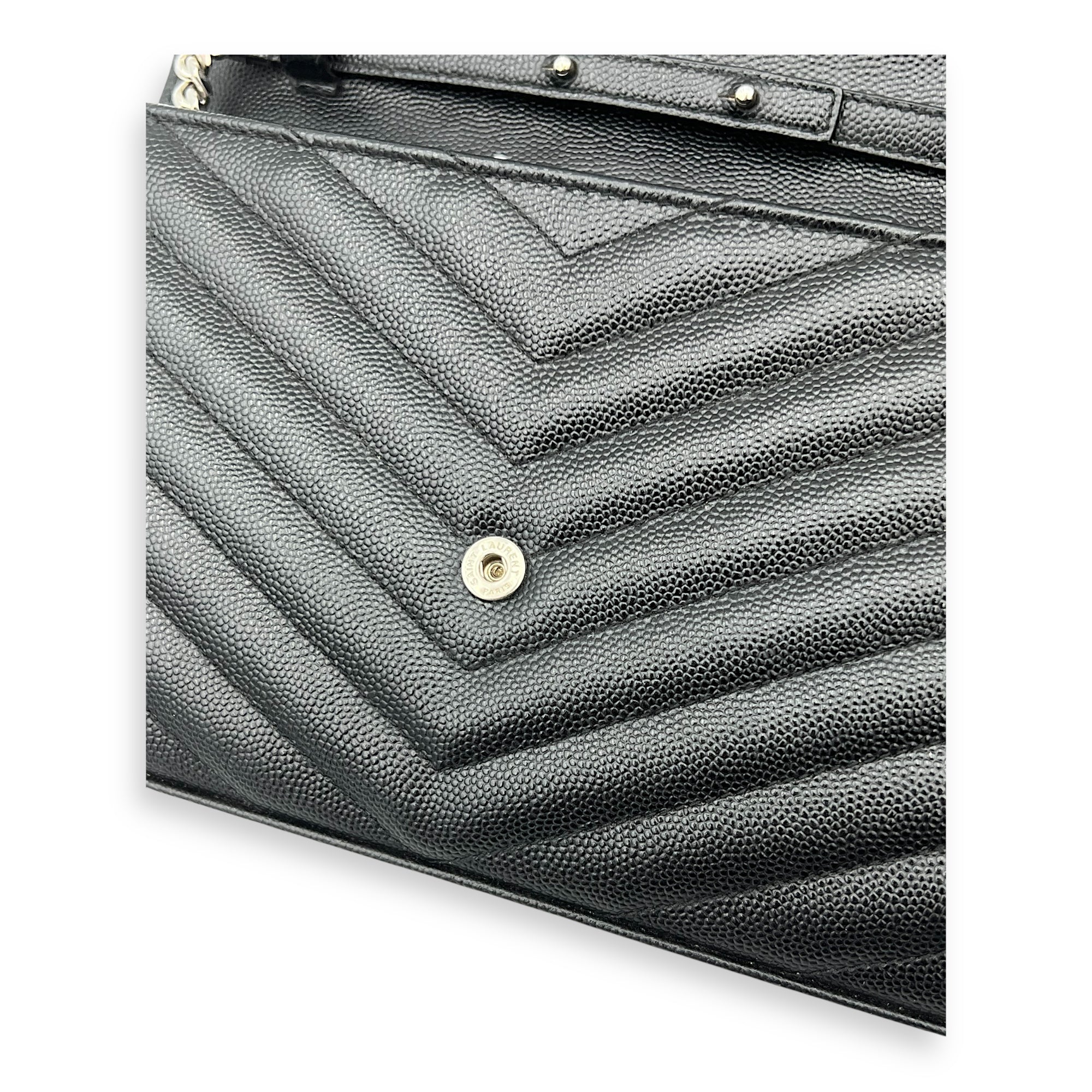 Saint Laurent Cassandre Wallet On Chain Black in Calfskin, Silver hardware_7