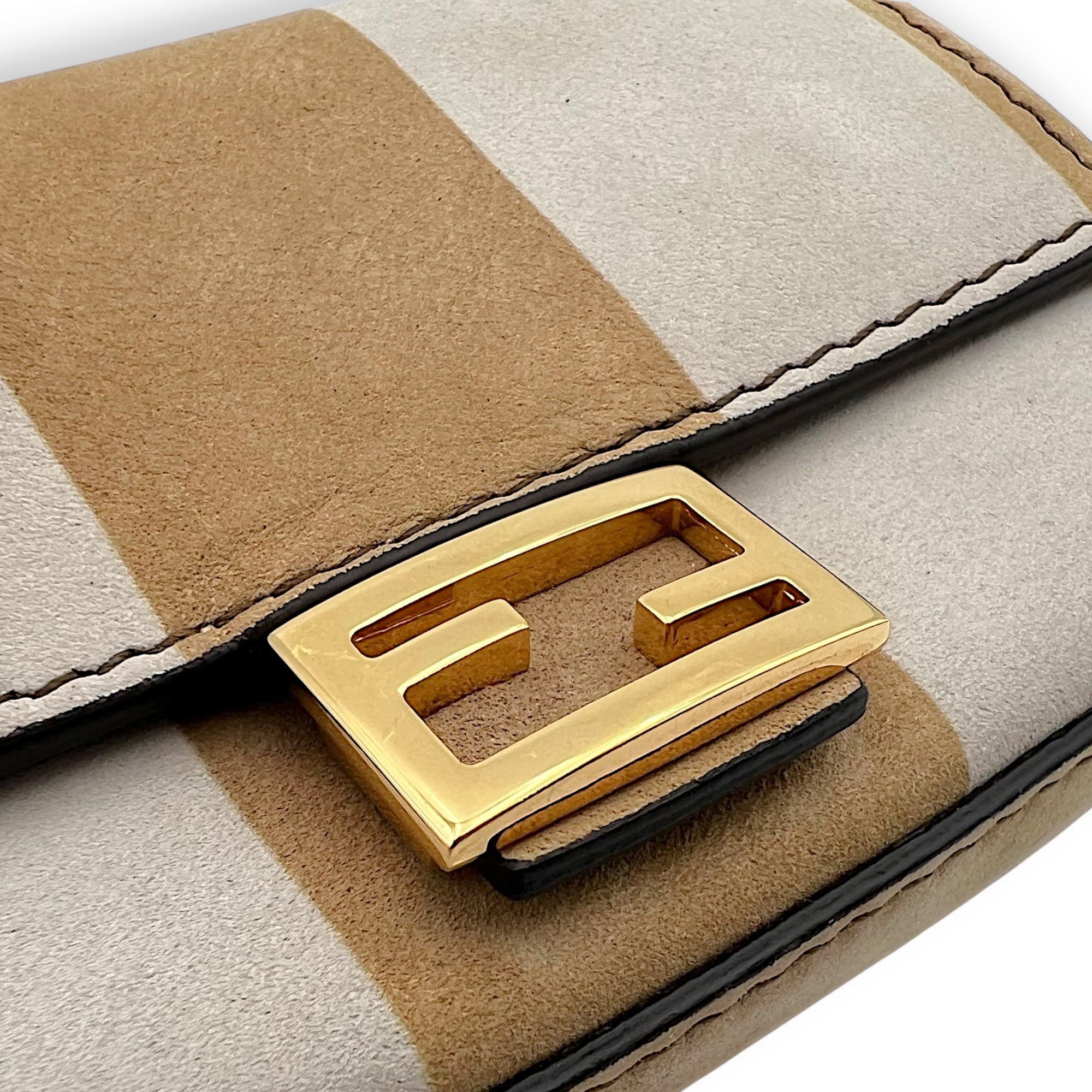 Fendi Baguette Nano Brown Crossbody Bag in Suede Leather, Gold hardware_7