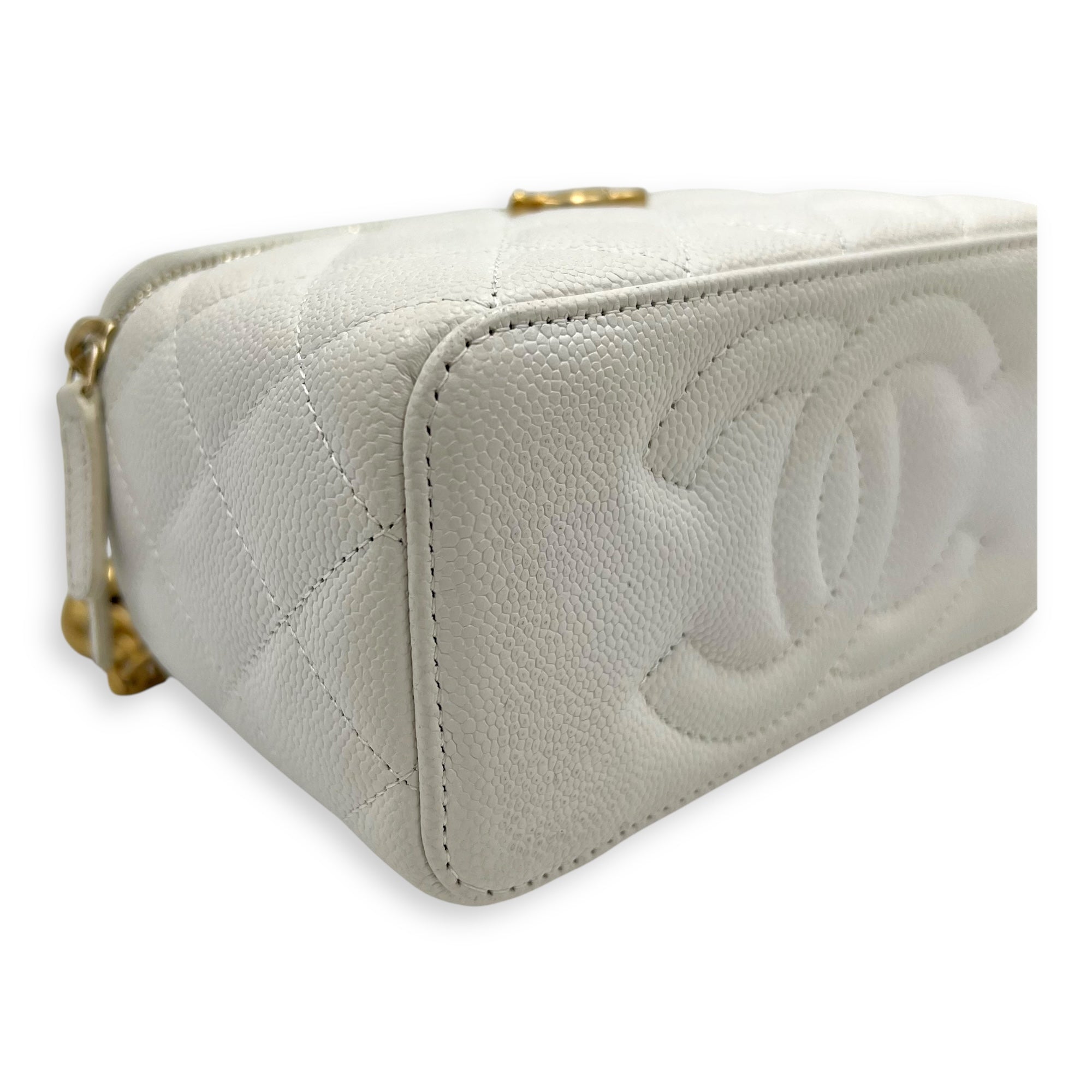 Chanel Pearl Crush White Vanity Bag in Caviar Leather, Gold hardware_9