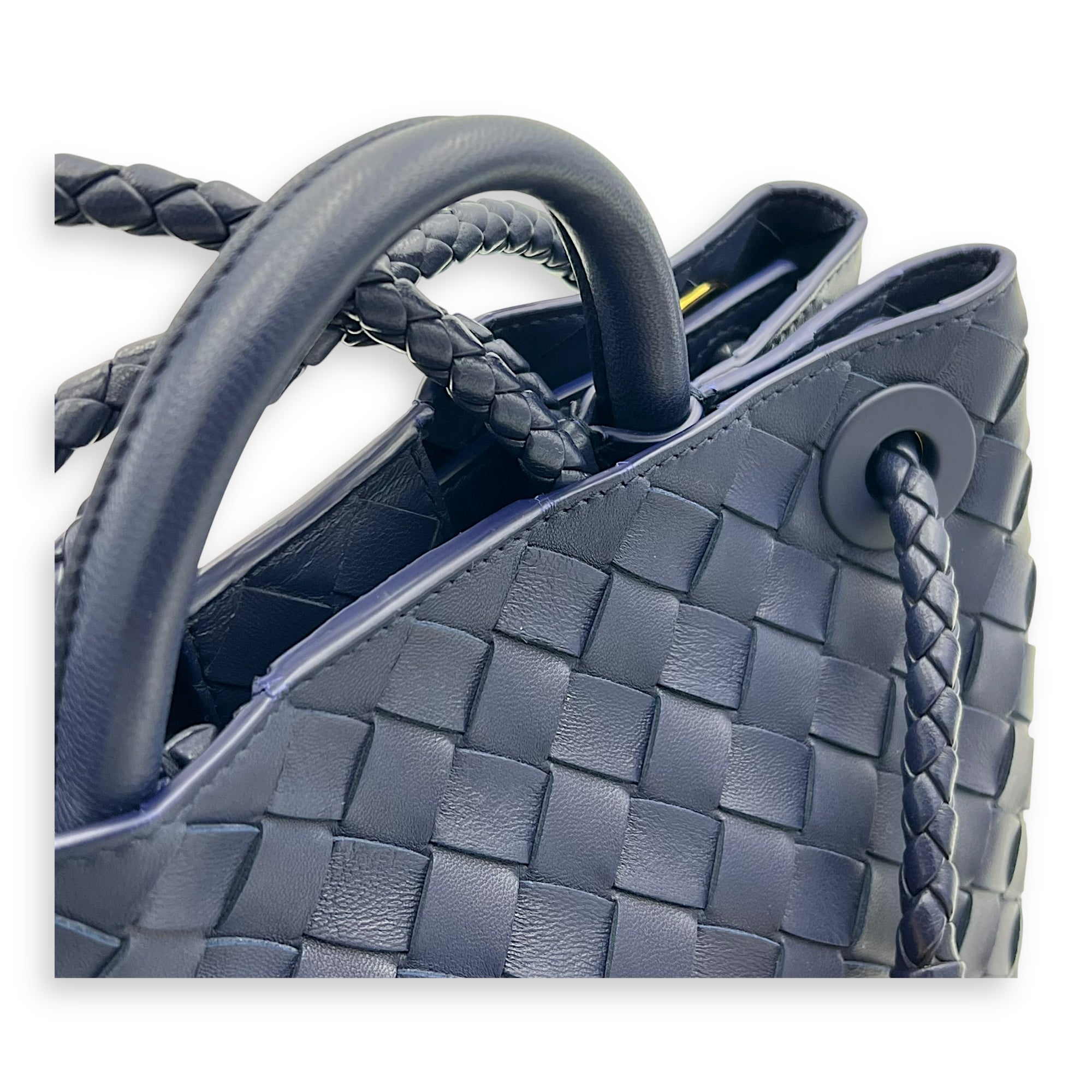 Bottega Veneta Andiamo Small Blue Top Handle Bag in Calfskin, Gold hardware_7