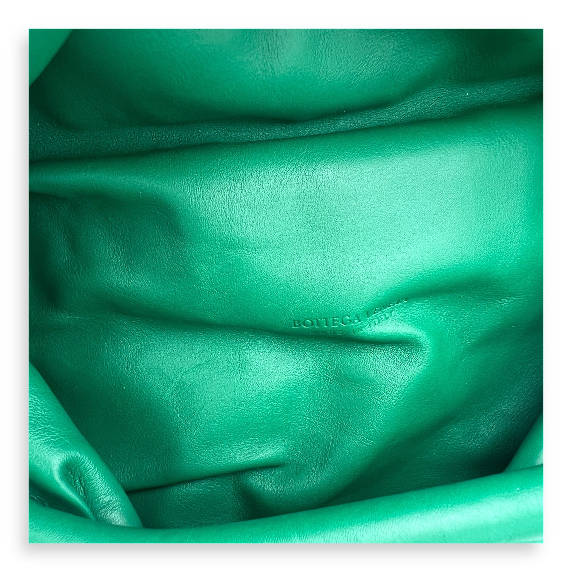 Bottega Veneta Pouch Crossbody Bag Green in Calfskin, Gold hardware_1