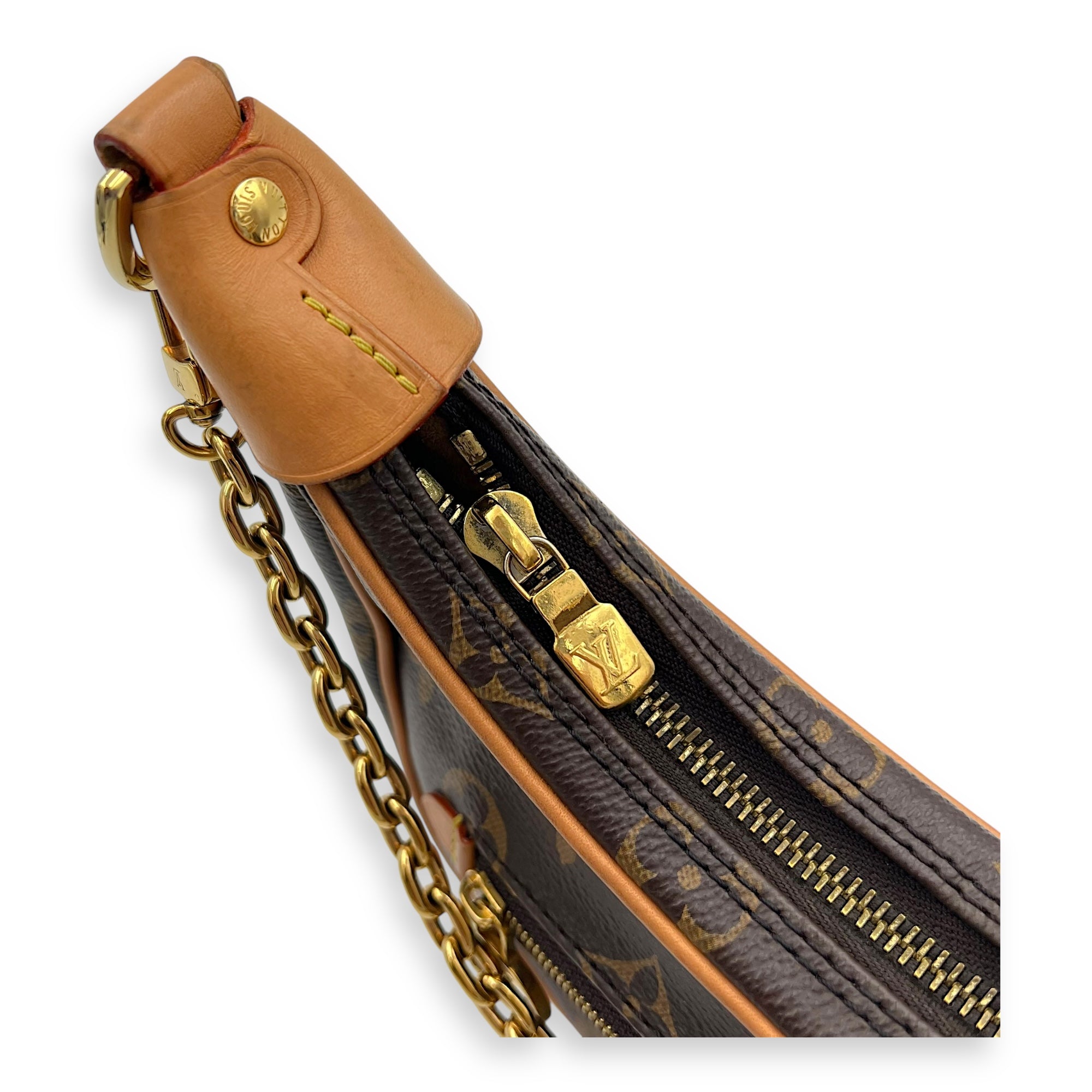 Louis Vuitton Looping Shoulder Bag Brown in Monogram Coated Canvas, Gold hardware_9