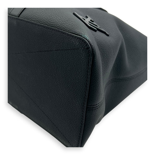 Louis Vuitton Lock It Black Top Handle Bag in Taurillon Leather, Lacquered Metal hardware_1