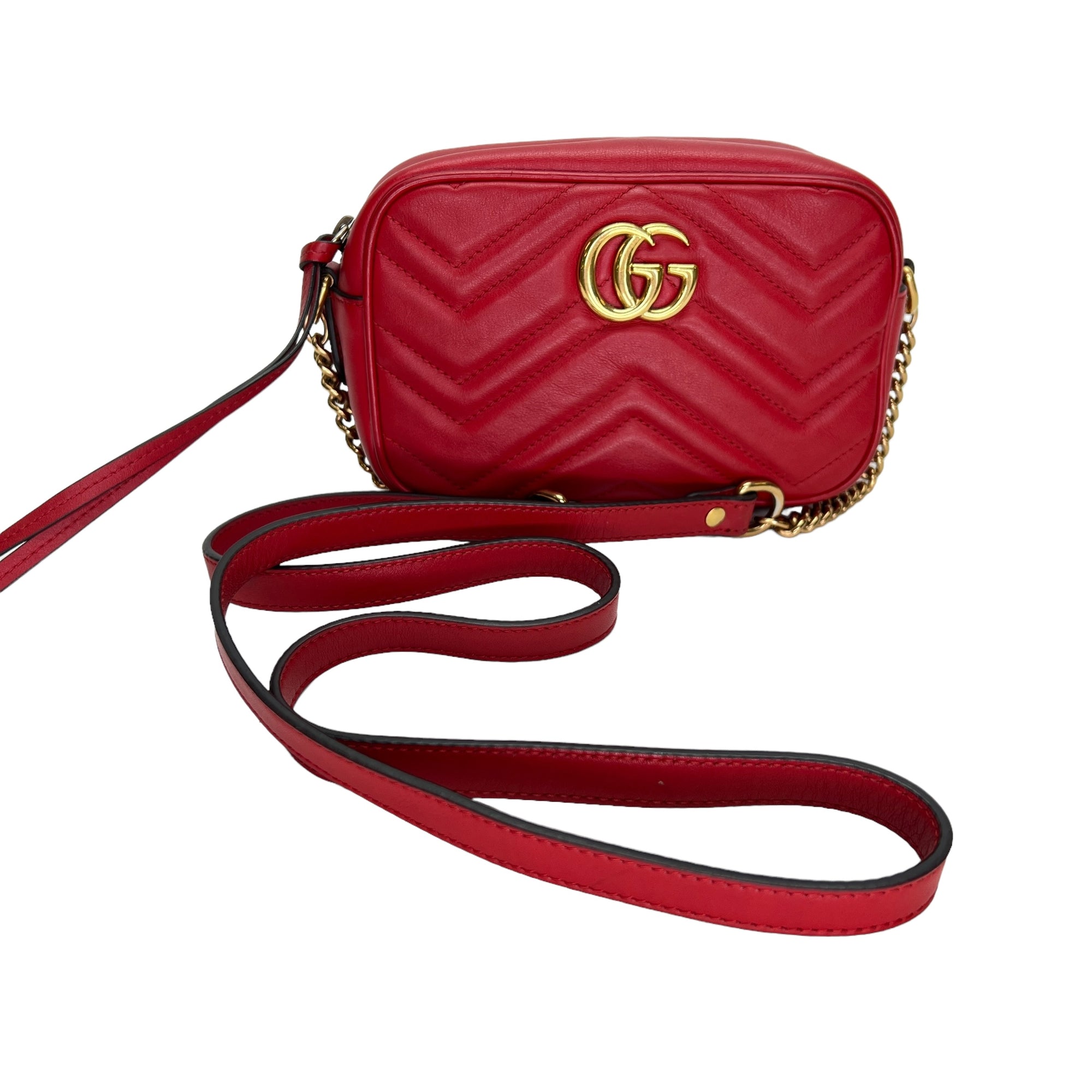 GG Marmont Red Crossbody Bag in Calfskin, Gold hardware