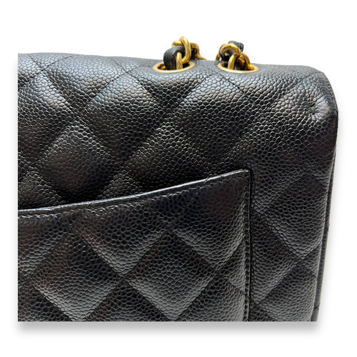 Classic Jumbo Black Shoulder Bag in Caviar Leather, Gold hardware