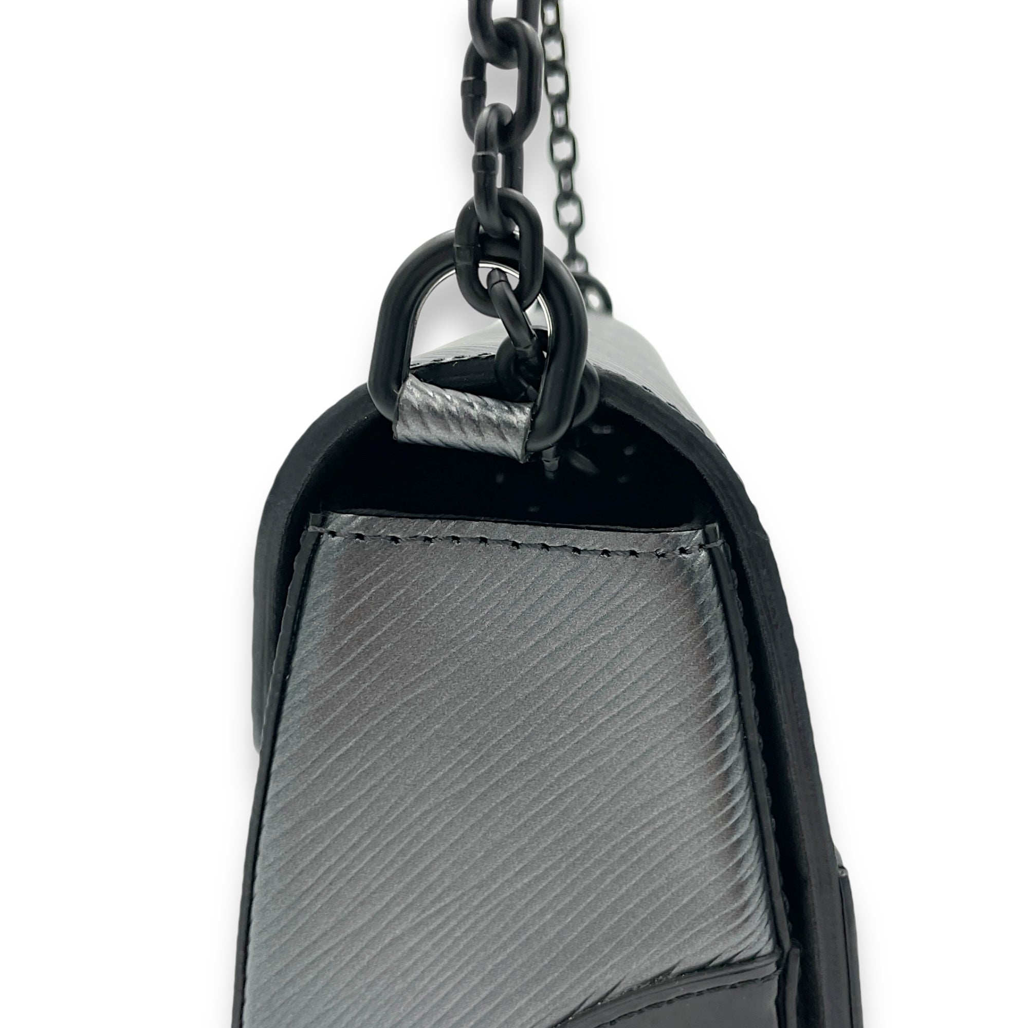 Twist MM Shoulder bag in Epi leather, Acetate Hardware