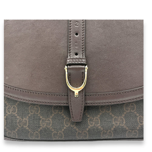 GG Supreme Brown Messenger in Calfskin, Light Gold hardware