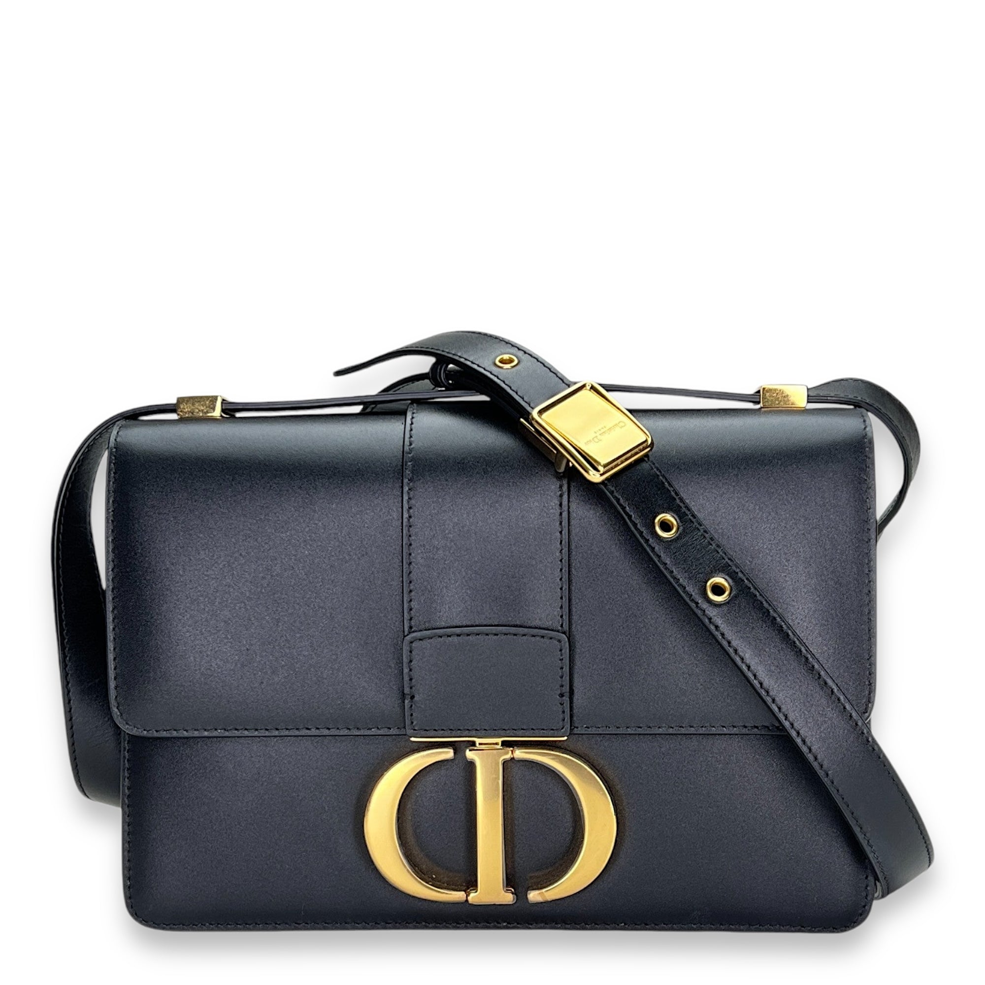 30 Montaigne Medium Shoulder bag in Calfskin, Gold Hardware