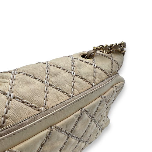 Wild Stitch Shoulder Bag White in Calfskin, Gold hardware