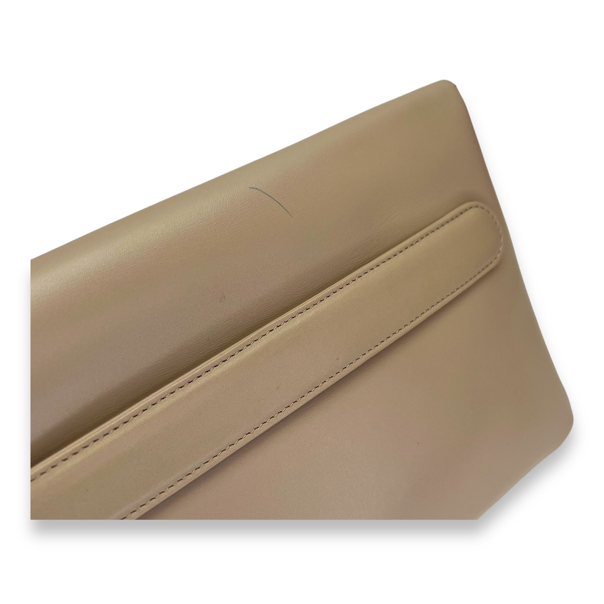 Diordouble Clutch in Calfskin, Gold Hardware