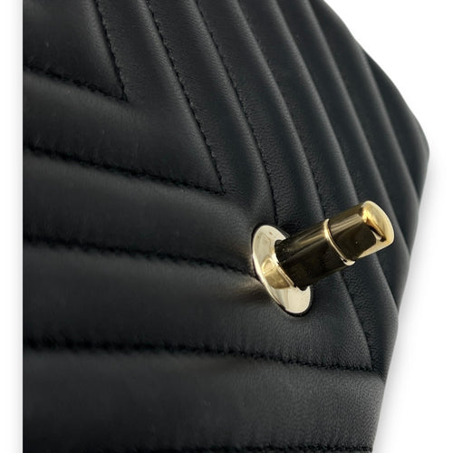 Rectangle Classic Chevron Shoulder Bag Black in Lambskin, Gold hardware