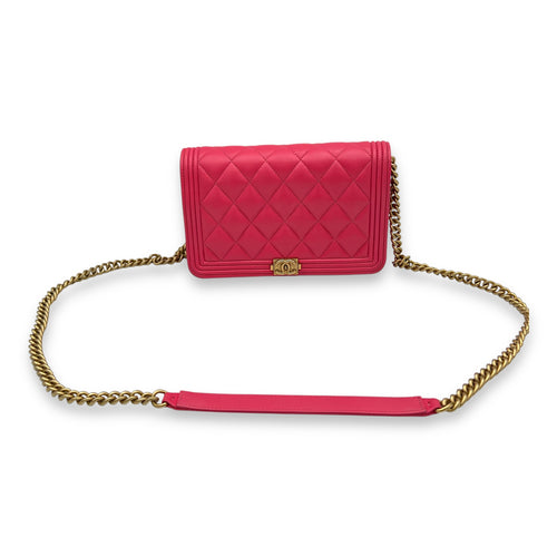 Chanel Boy Wallet On Chain Pink in Calfskin, Gold hardware_8