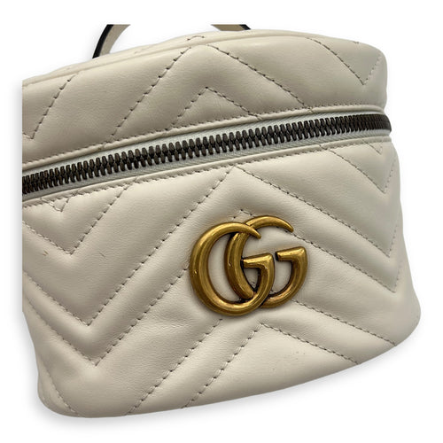 Gucci GG Marmont Backpack White in Calfskin, Gold hardware_7