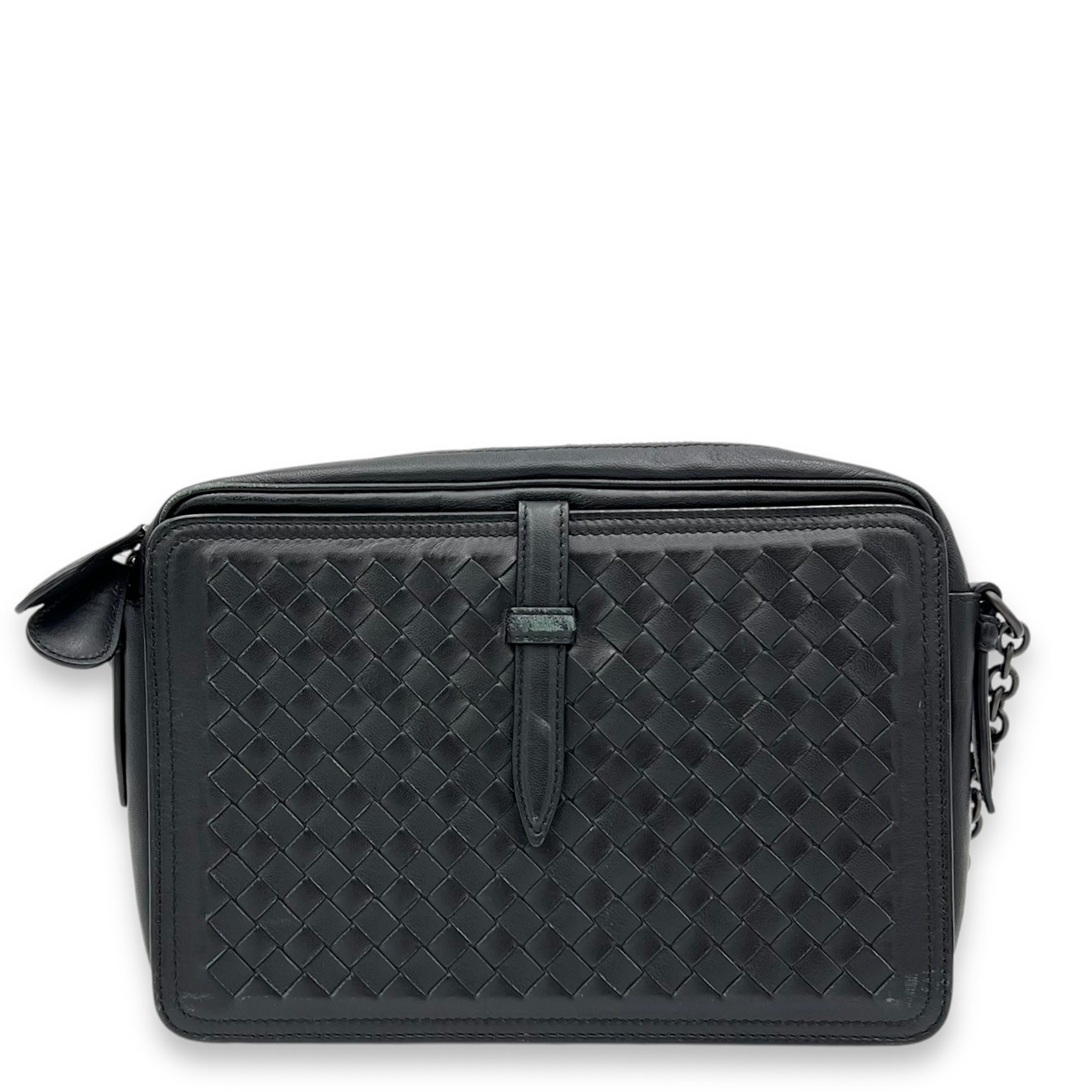 Bottega Veneta Intrecciato Shoulder Bag Black in Lambskin, Ruthenium hardware_1