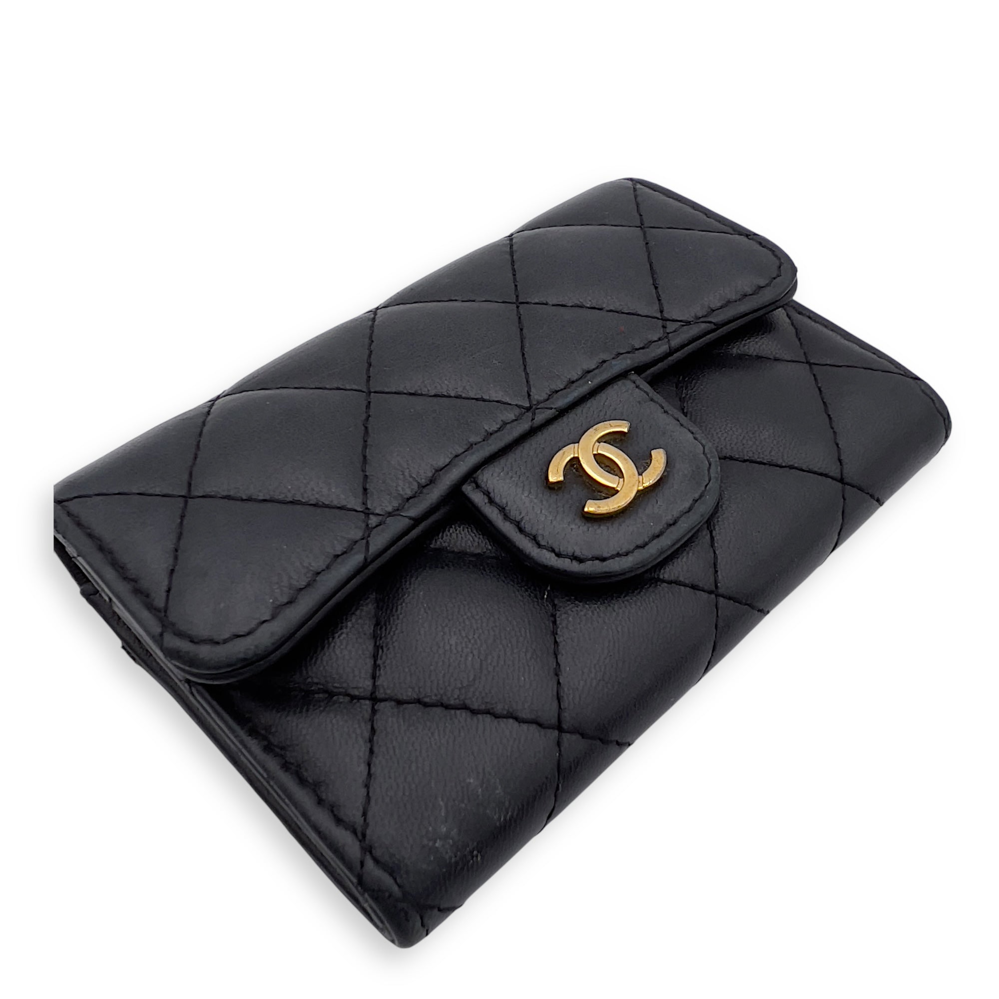 Chanel Classic Wallet Black in Lambskin, Gold hardware_4