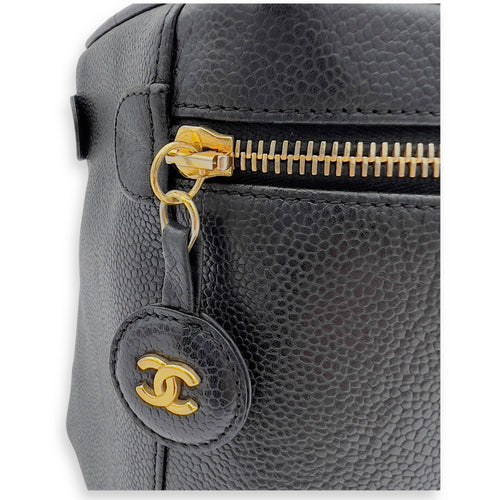 Chanel Vintage Bucket Bag Small Black in Caviar Leather, Gold hardware_8