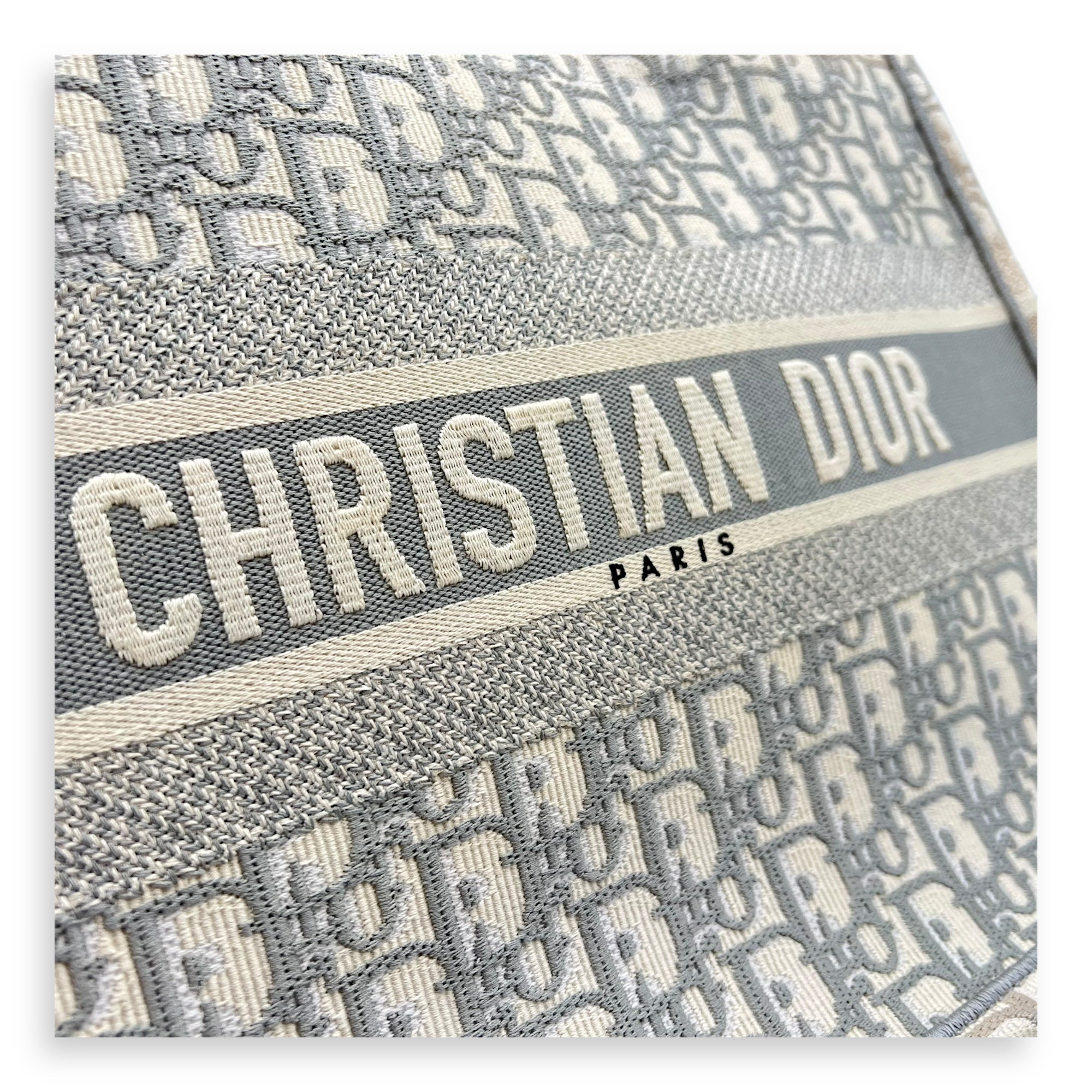Christian Dior Book Tote Medium Grey Top Handle Bag in Jacquard_8