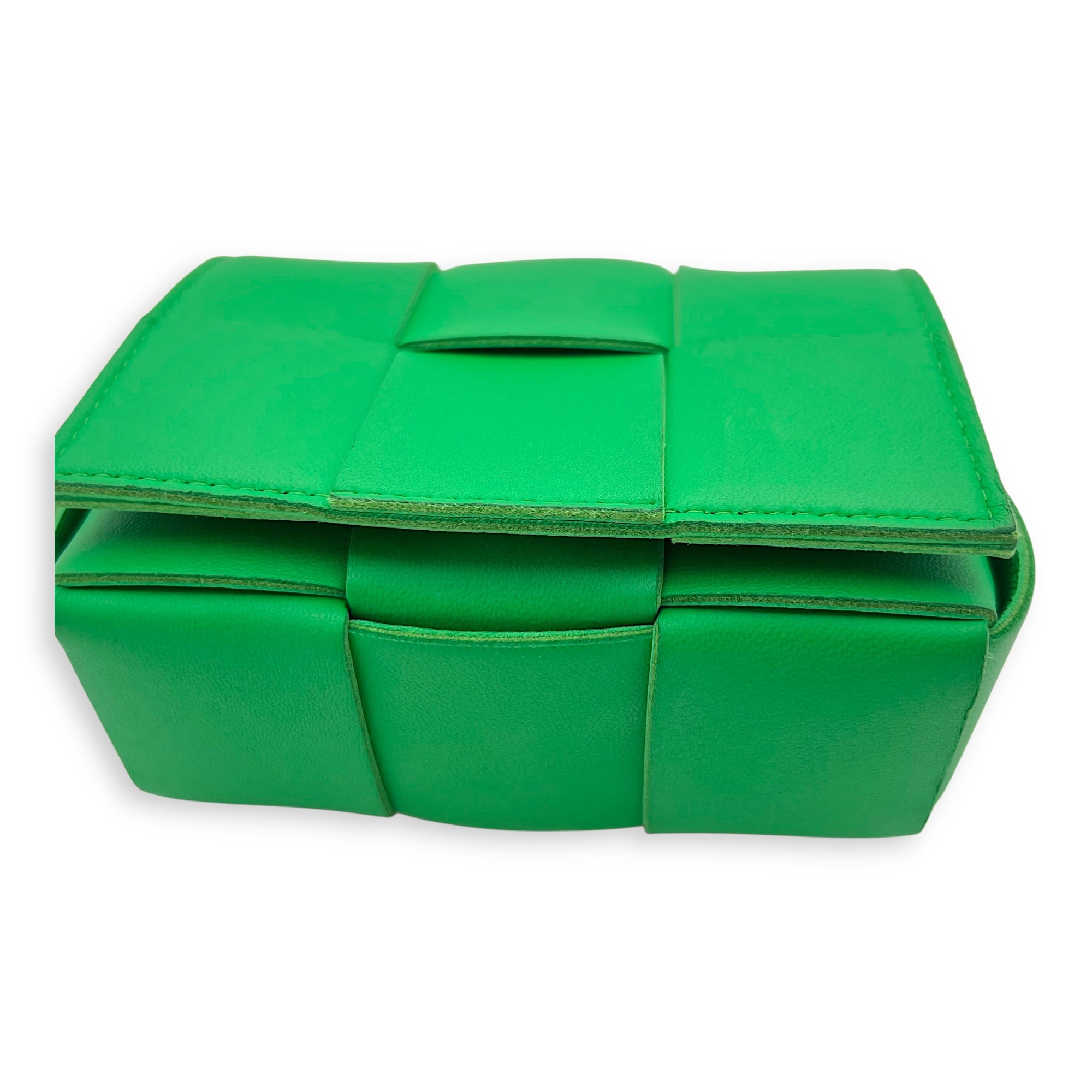 Bottega Veneta Cassette Green Crossbody Bag in Lambskin, Gold hardware_8