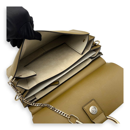 Chloé Faye Shoulder Bag Green in Calfskin, Gold hardware_8