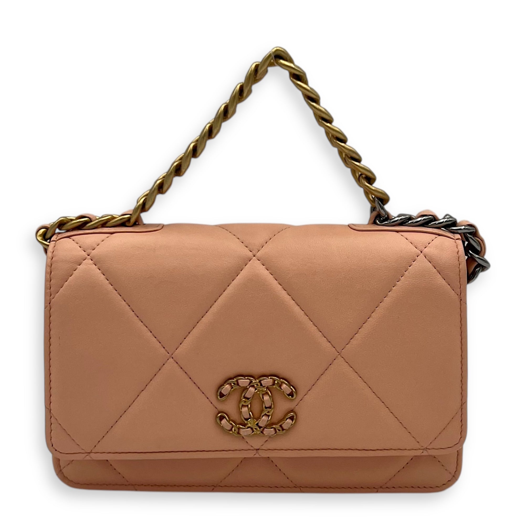 Chanel C19 Wallet On Chain Peach in Lambskin, Mixed hardware_15
