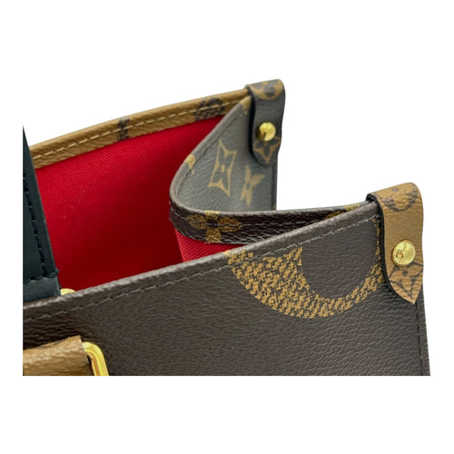 Louis Vuitton OnTheGo Top Handle Bag Brown in Coated Canvas, Gold hardware_8