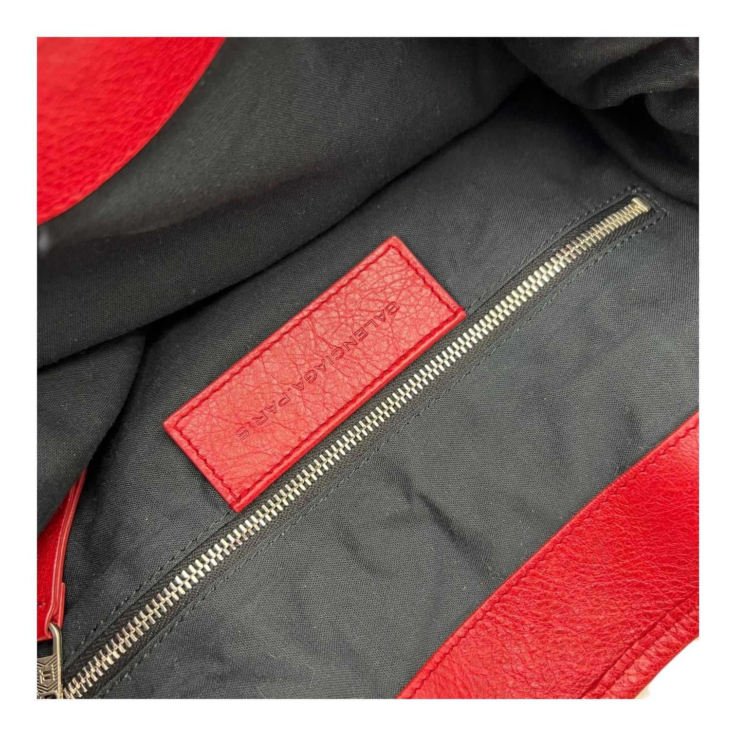 Balenciaga Others Top Handle Bag Red in Distressed Leather, Silver hardware_8