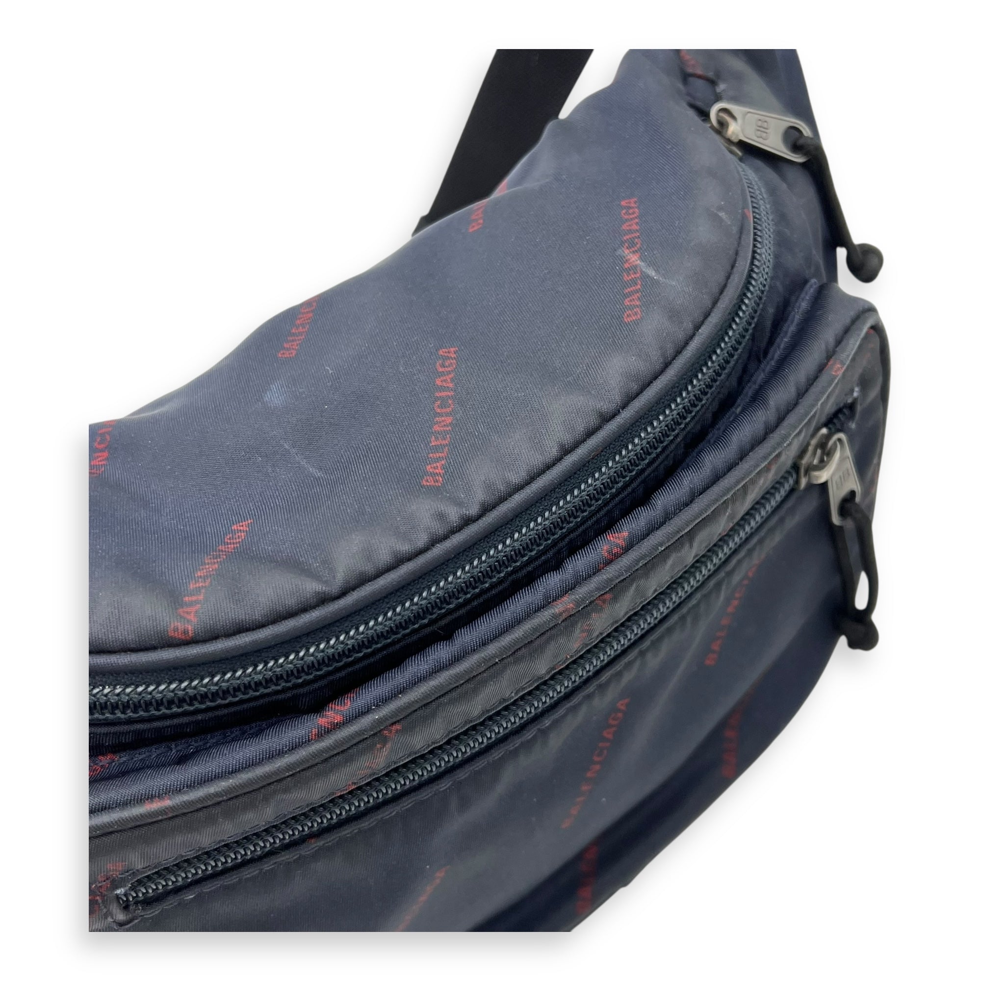 Balenciaga Logo Belt Bag Black in Nylon, Silver hardware_8
