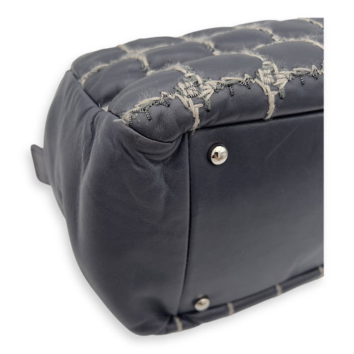 Chanel Double Stitch Bubble Grey Shoulder Bag in Tweed and Lambskin, Silver hardware_6