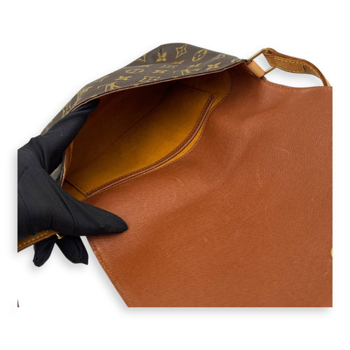 Louis Vuitton Musette Tango Shoulder Bag Brown in Monogram Coated Canvas, Gold hardware_8