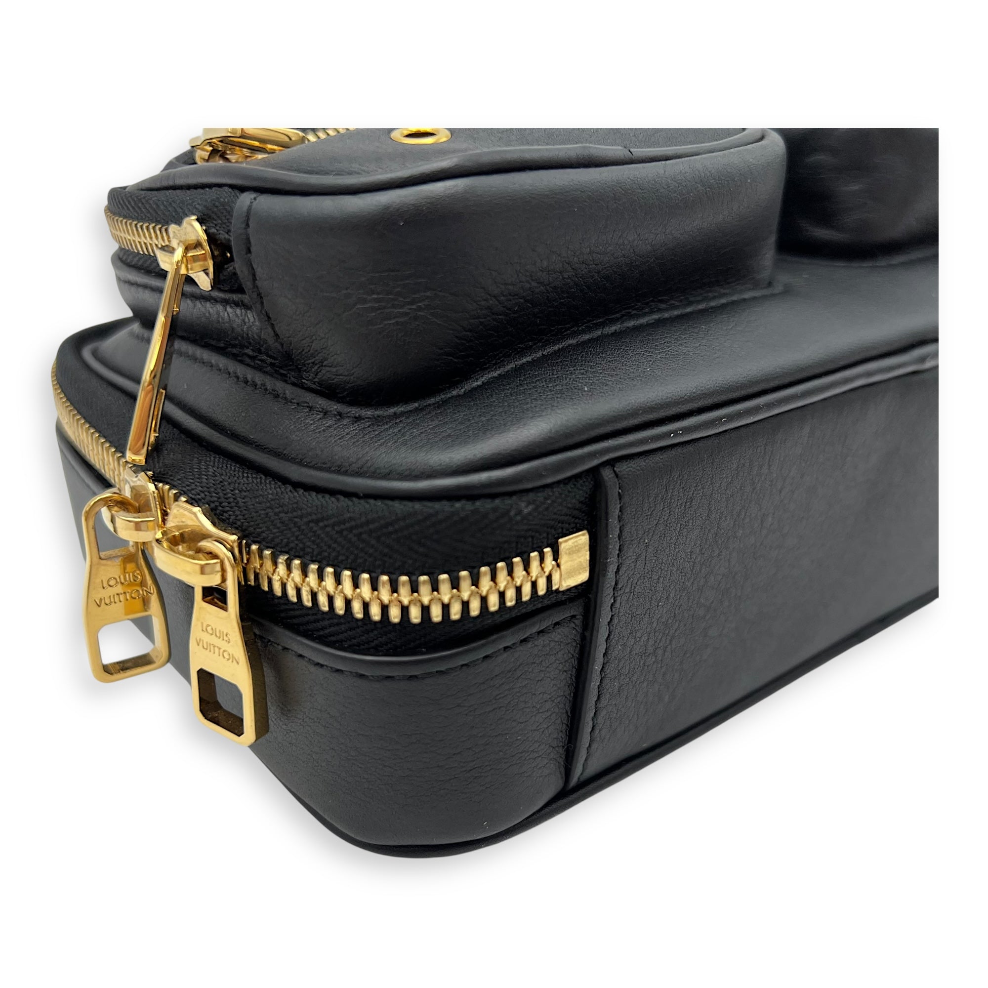 Louis Vuitton Utility Black Crossbody Bag in Monogram Empreinte Leather, Gold hardware_6
