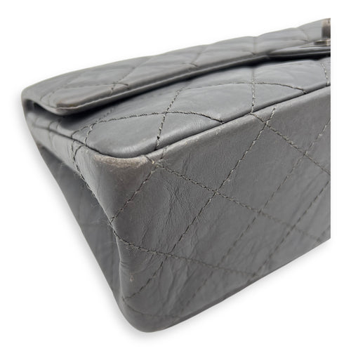 Chanel 2.55 Shoulder Bag Grey in Calfskin, Ruthenium hardware_8
