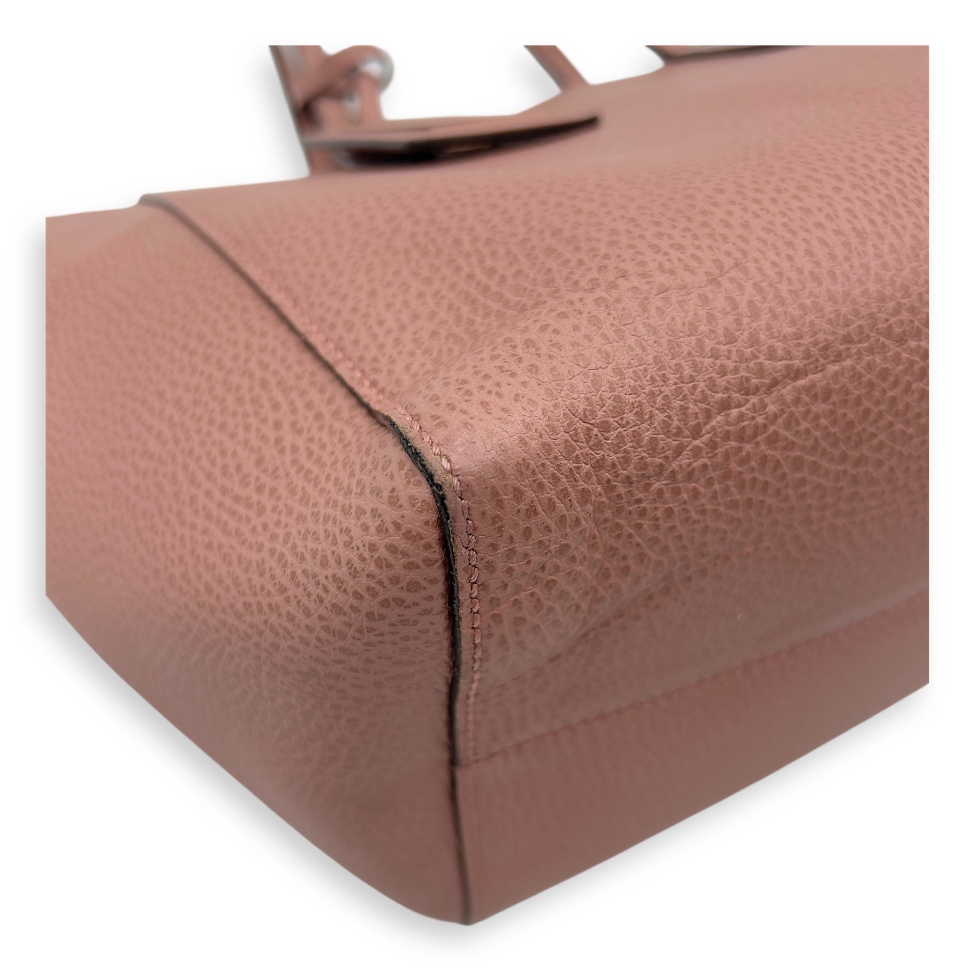 Gucci Swing Pink Shoulder Bag in Calfskin, Gold hardware_7