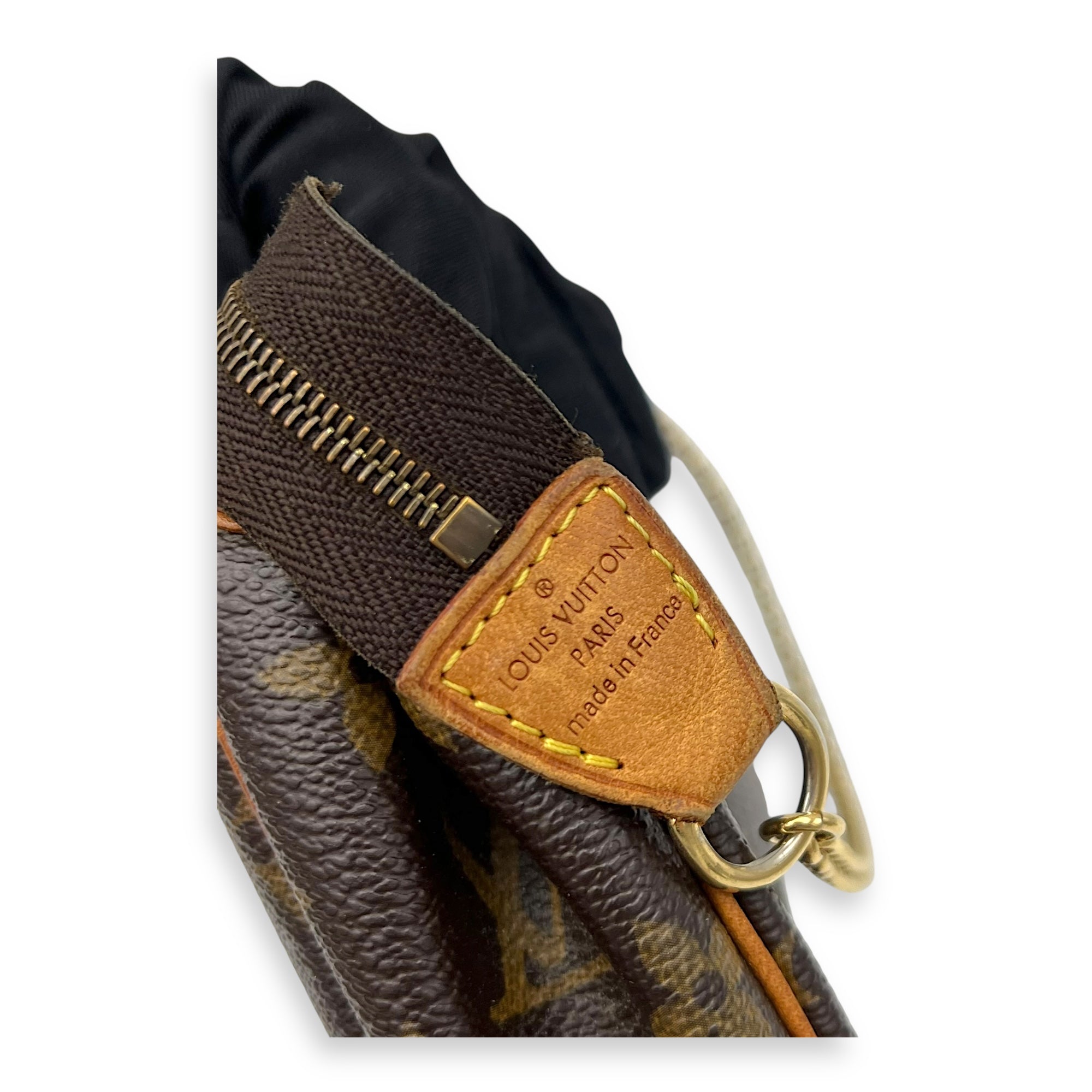 Louis Vuitton Eva Crossbody Bag Brown in Monogram Coated Canvas, Gold hardware_8