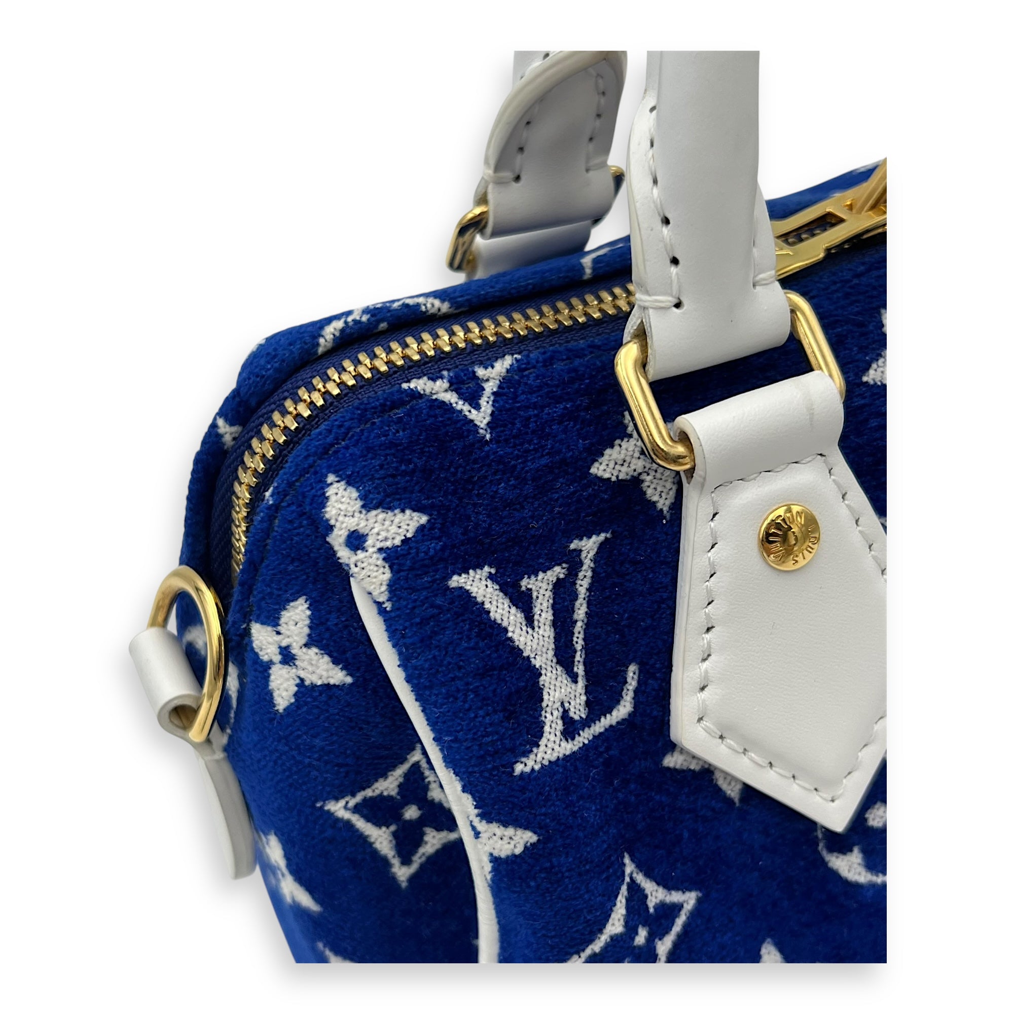 Louis Vuitton Speedy Bandouliere 20 Blue Top Handle Bag in Terry, Gold hardware_8