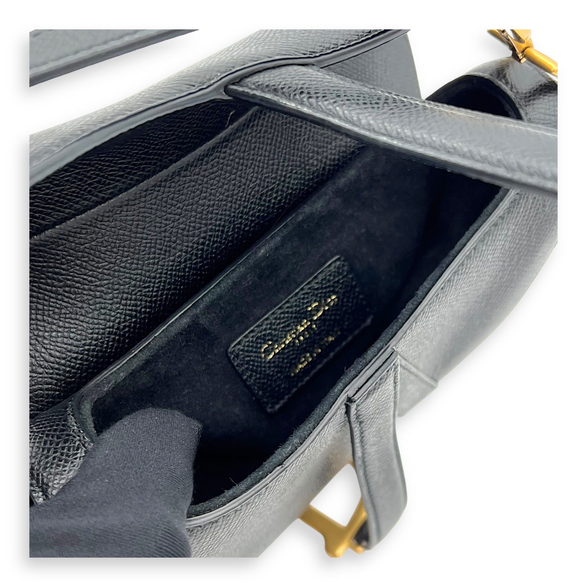 Christian Dior Saddle Mini Black Top Handle Bag in Calfskin, Gold hardware_8