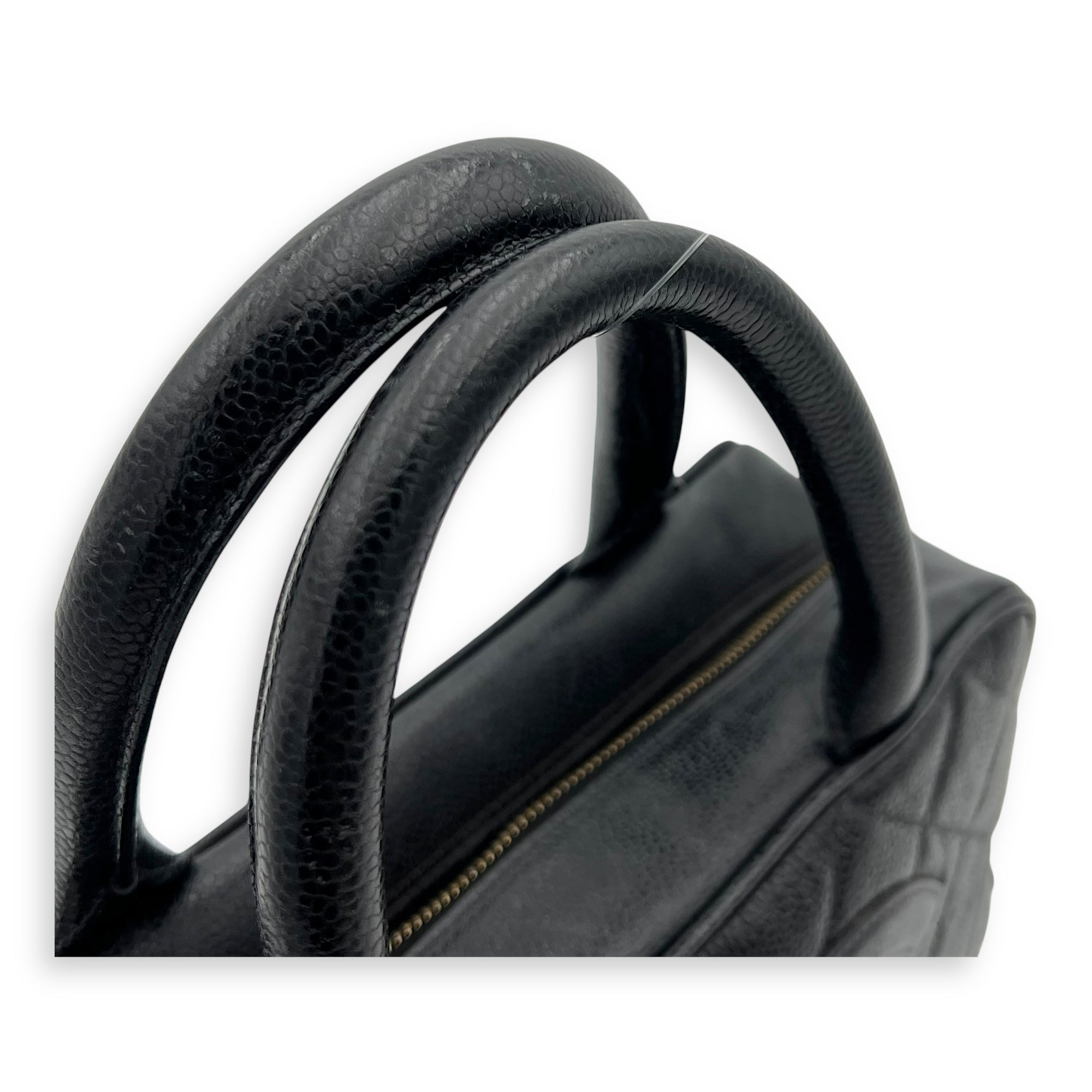 Chanel Vintage Top Handle Bag Black in Caviar Leather, Gold hardware_8