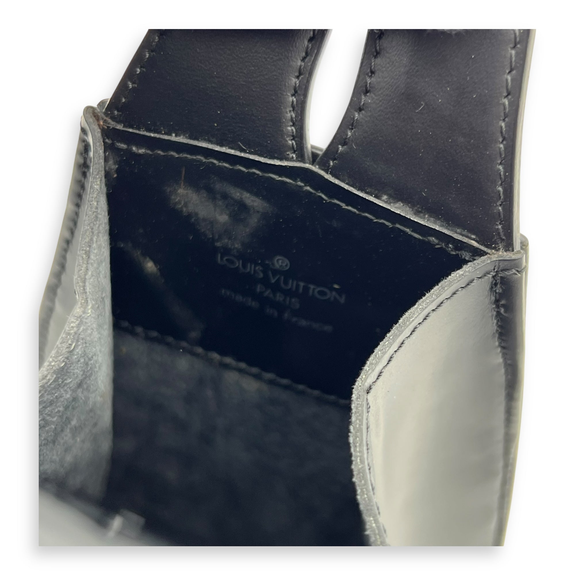 Louis Vuitton Minuit  Crossbody Bag Black in Epi Leather, Enamel hardware_8