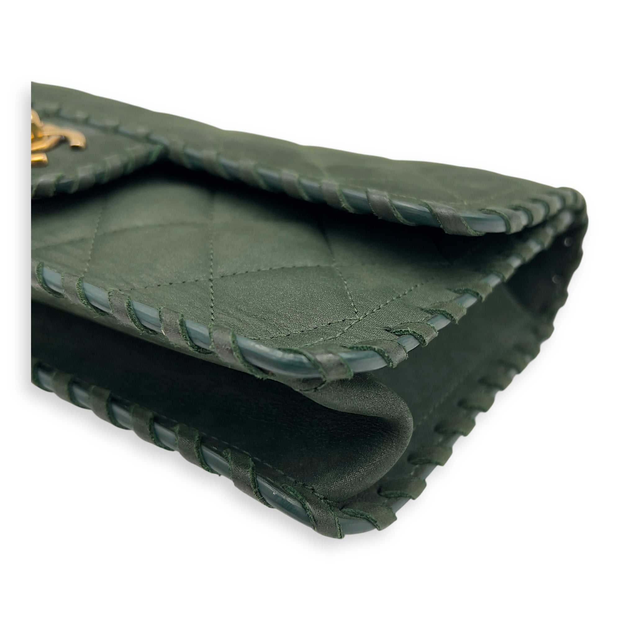 Chanel Happy Stitch Green Shoulder Bag in Calfskin, Gold hardware_8