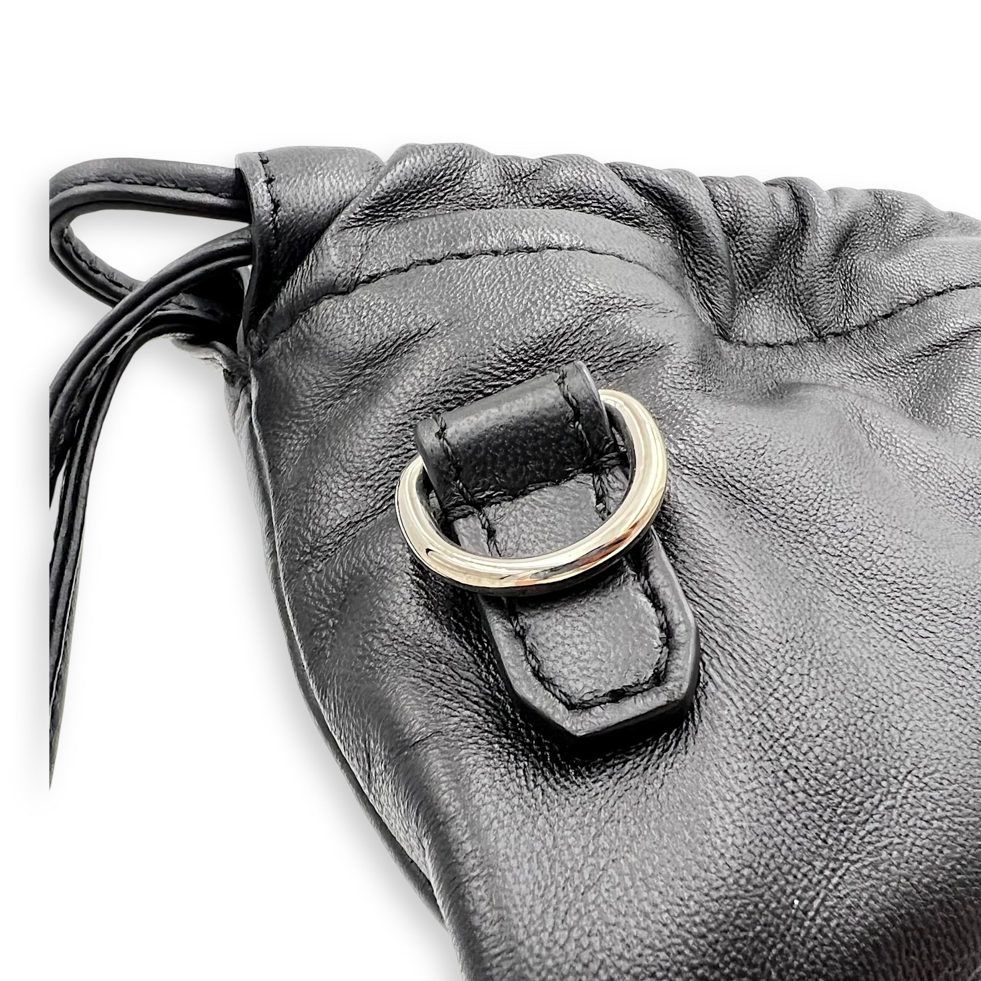 Fendi Logo Black Crossbody Bag in Calfskin, Silver hardware_8