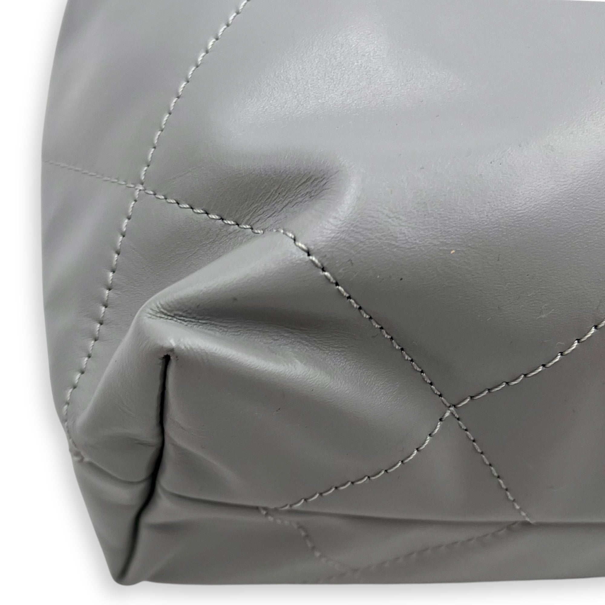 Chanel 22 Tote Bag Grey in Calfskin, Silver hardware_8