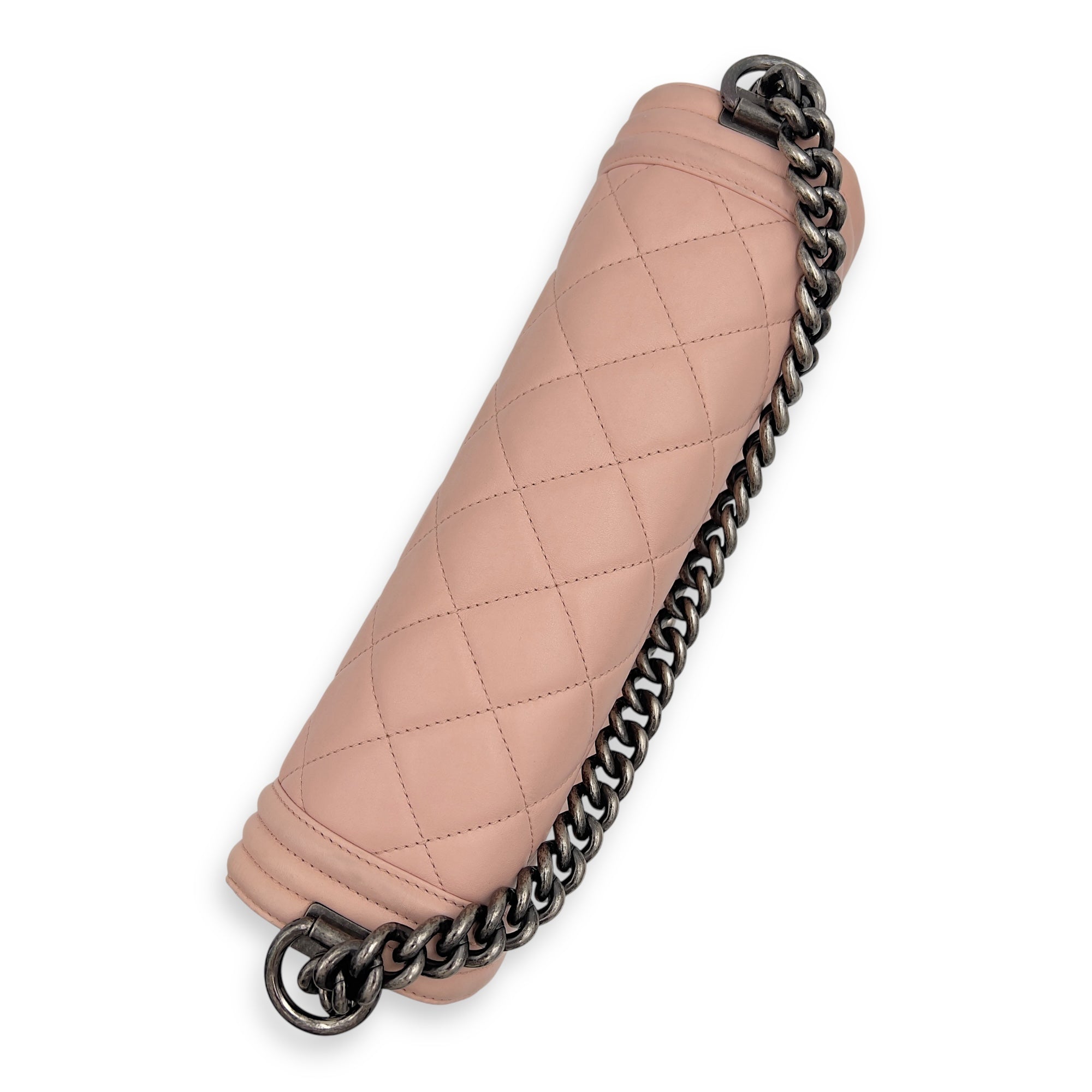 Chanel Boy Medium Pink Shoulder Bag in Calfskin, Ruthenium hardware_10