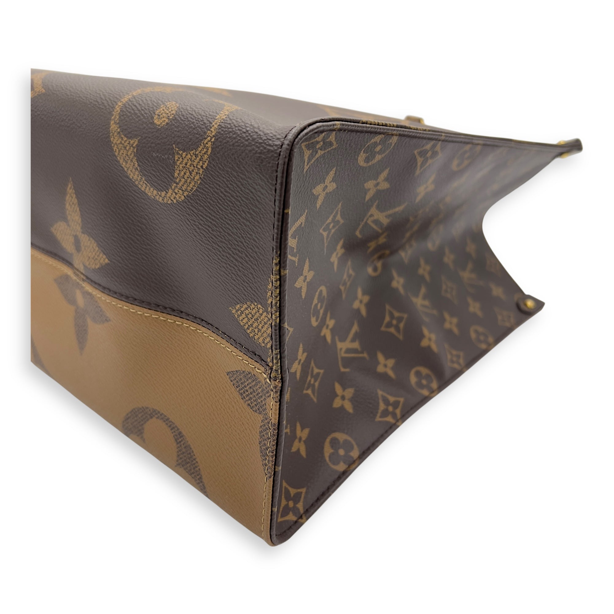 Louis Vuitton OnTheGo GM Brown Top Handle Bag in Coated Canvas, Gold hardware_8