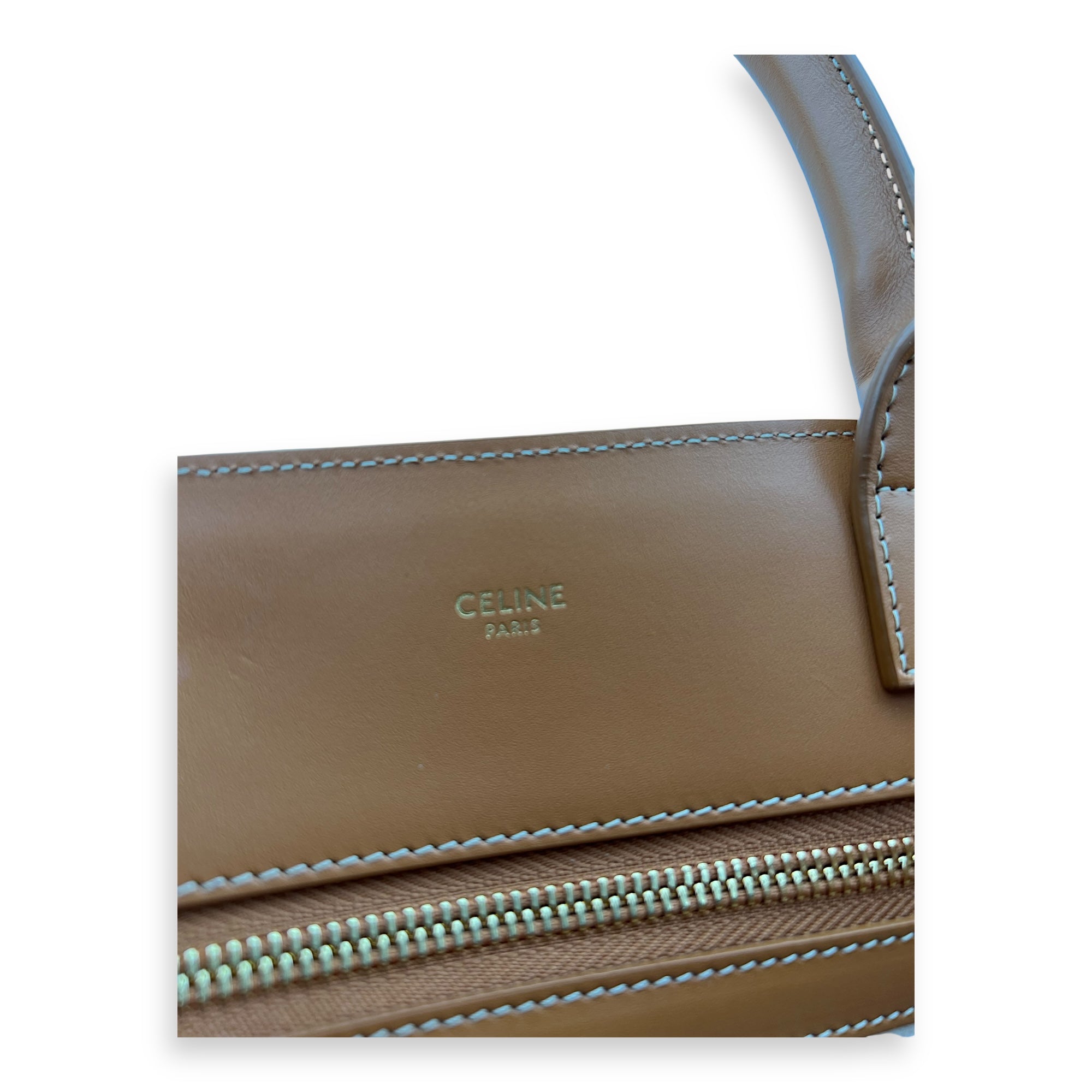 Celine vertical  Top Handle Bag Beige in Canvas, Gold hardware_2