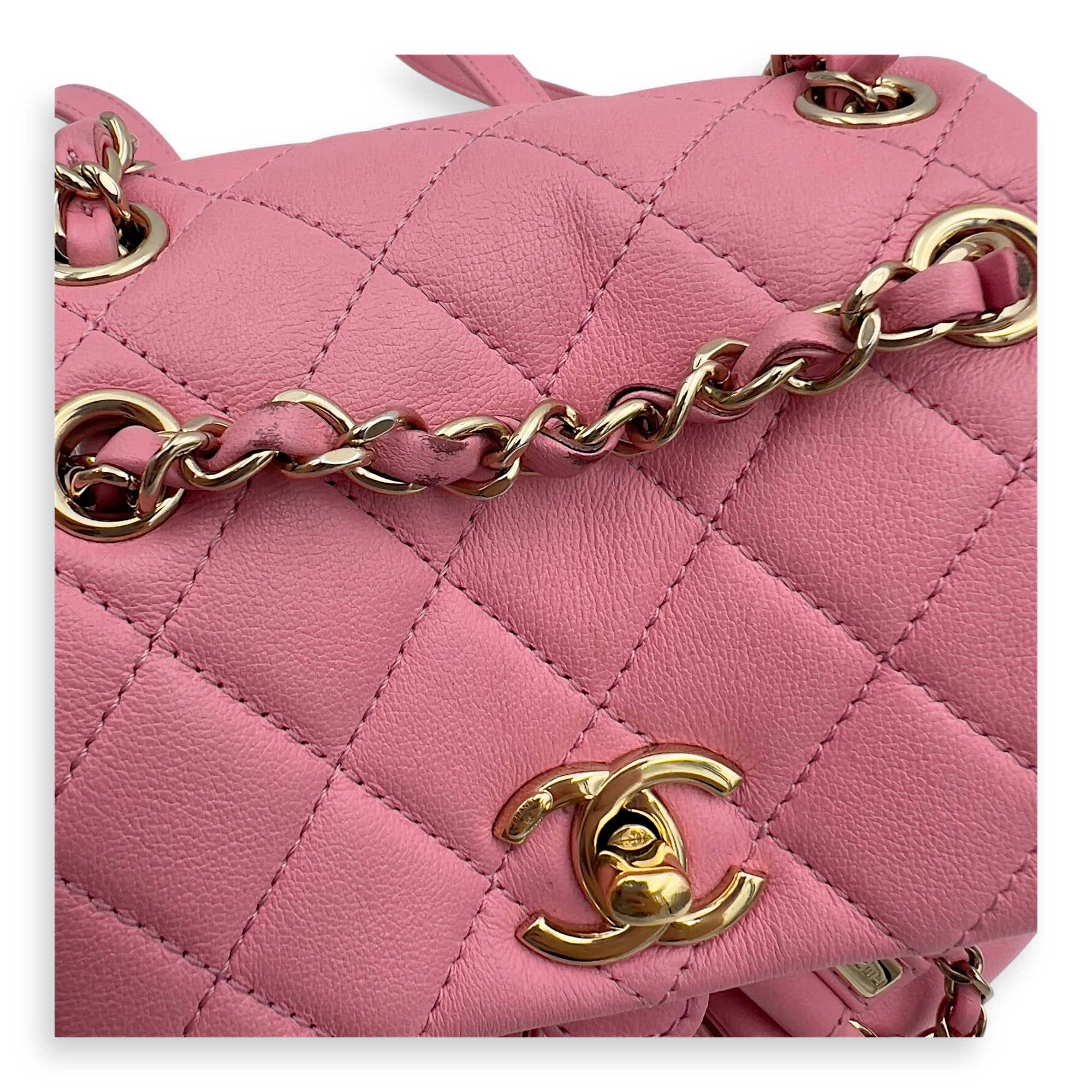 Chanel Duma Pink Backpack in Calfskin, Gold hardware_6